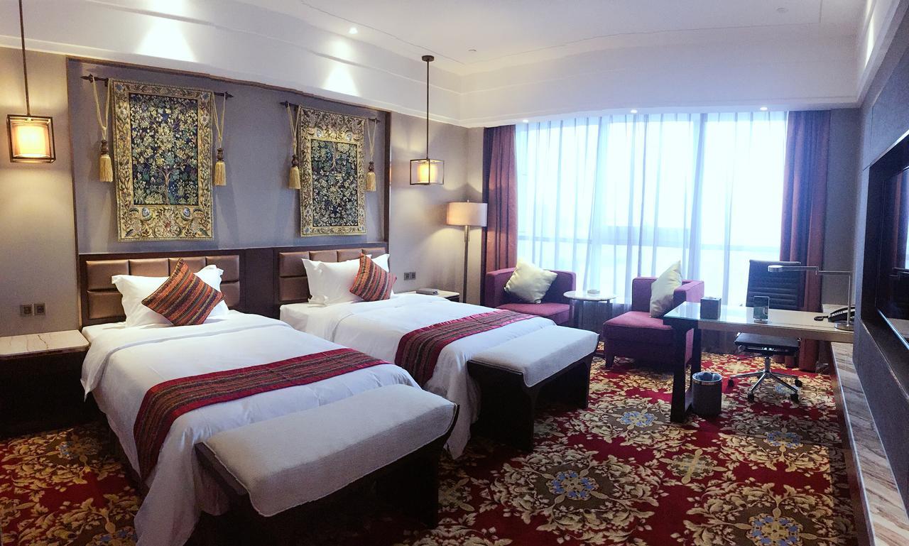 Zhongshan Guzhen Huayu Landmark Hotel Extérieur photo