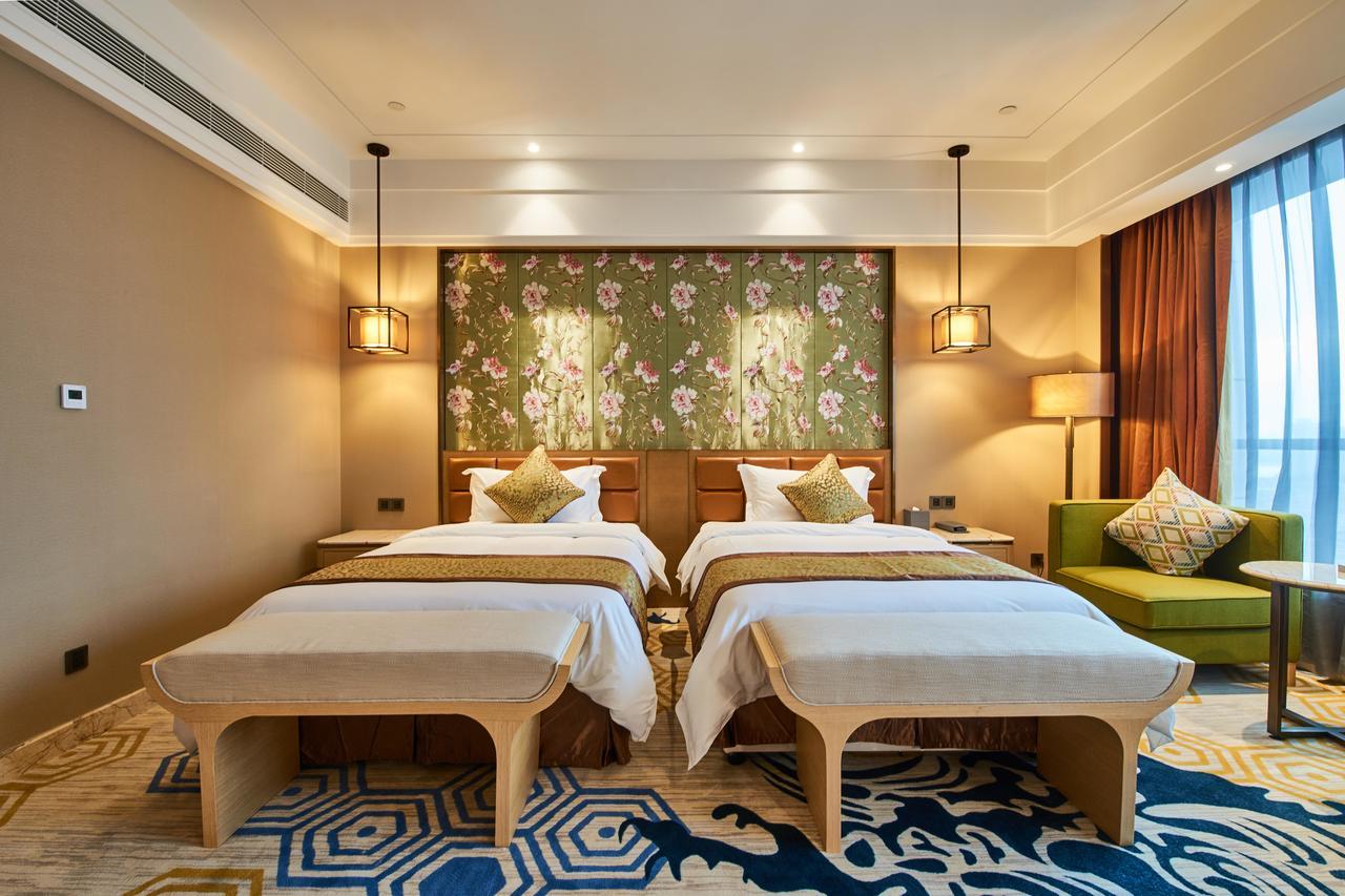 Zhongshan Guzhen Huayu Landmark Hotel Extérieur photo