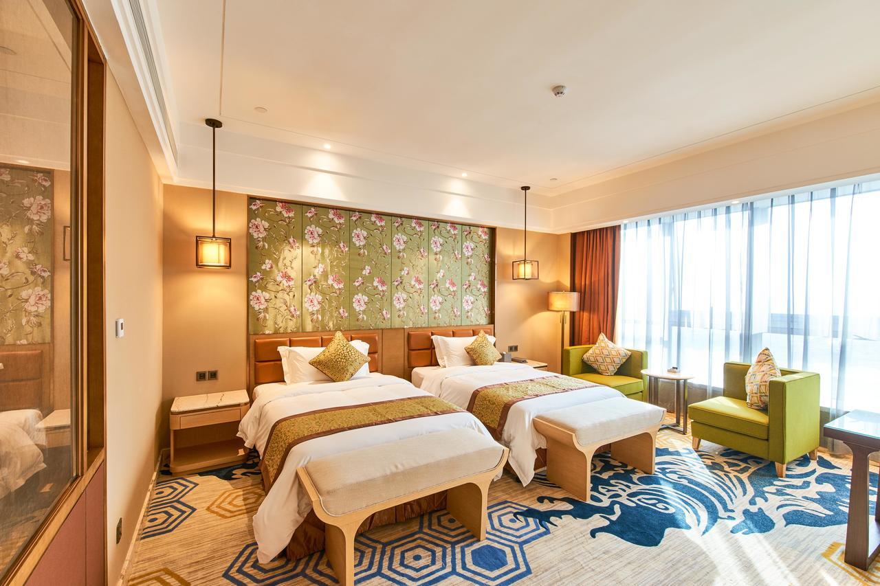 Zhongshan Guzhen Huayu Landmark Hotel Extérieur photo