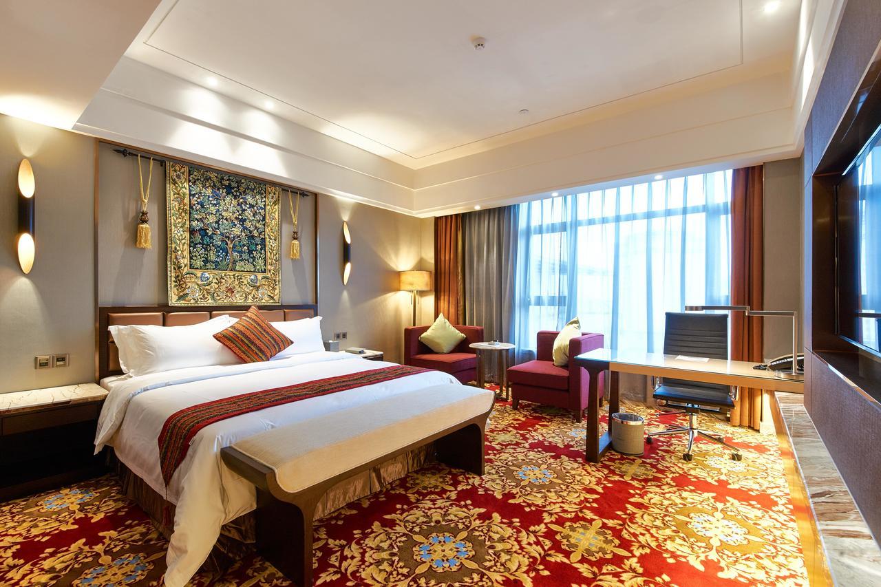 Zhongshan Guzhen Huayu Landmark Hotel Extérieur photo