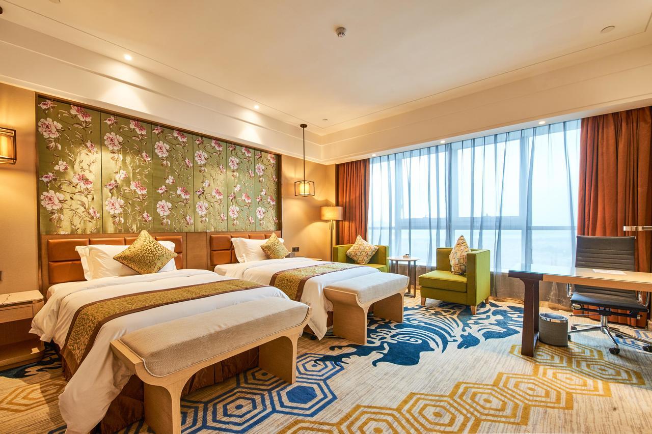 Zhongshan Guzhen Huayu Landmark Hotel Extérieur photo